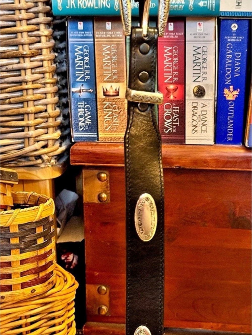 Brighton 32 Leather Belt in Black & Silver